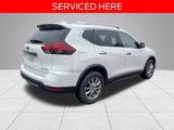 Used 2018 Nissan Rogue SV image 4