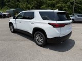 Used 2023 Chevrolet Traverse LT image 3