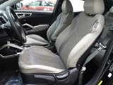 Used 2012 Hyundai Veloster w/ Style Pkg image 5
