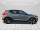 Used 2021 Volvo XC40 T5 Momentum w/ Premium Package image 6