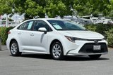 Used 2022 Toyota Corolla LE image 2