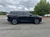 Used 2021 Nissan Rogue SV image 3