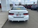 Used 2023 Toyota Camry SE image 4