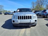 Used 2007 Jeep Grand Cherokee Laredo image 2