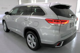 Used 2017 Toyota Highlander FWD V6 image 6