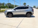 Used 2022 Jeep Compass Latitude image 4