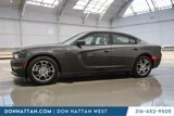 Used 2016 Dodge Charger SXT image 2
