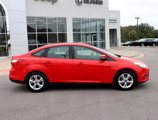 Used 2014 Ford Focus SE image 2