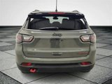 Used 2022 Jeep Compass Trailhawk w/ Trailhawk Elite Group image 5