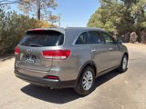 Used 2016 Kia Sorento LX w/ LX Convenience Package image 5