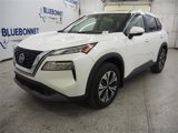 Used 2021 Nissan Rogue SV image 2