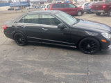 Used 2013 Mercedes-Benz E 350 4MATIC Sedan image 4