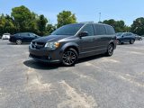 Used 2016 Dodge Grand Caravan SXT image 3