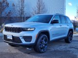 New 2025 Jeep Grand Cherokee Altitude image 4
