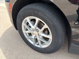 Used 2023 Chevrolet Equinox LT image 2