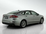 Used 2020 Ford Fusion SE image 5