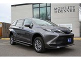 New 2024 Toyota Sienna LE image 3