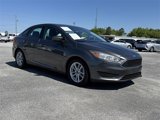 Used 2018 Ford Focus SE image 2
