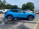 New 2025 Chevrolet Trax LT w/ LT Convenience Package image 2