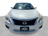 Used 2015 Nissan Altima 2.5 S w/ Sport Value Package image 3