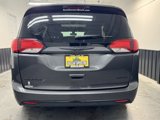 Used 2018 Chrysler Pacifica Limited w/ S Appearance Package image 5