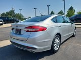 Used 2017 Ford Fusion SE image 4