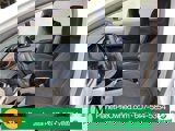 Used 2023 Chrysler Voyager LX image 5