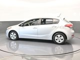 Used 2017 Kia Forte LX image 3