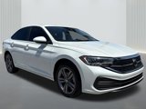 Used 2023 Volkswagen Jetta SE image 3