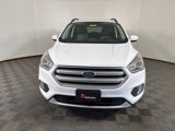 Certified 2017 Ford Escape SE w/ Equipment Group 201A image 2