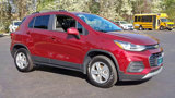 Certified 2022 Chevrolet Trax LT w/ LT Convenience Package image 2