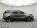 Used 2017 Ford Explorer XLT w/ Equipment Group 202A image 4