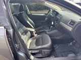 Used 2013 Volkswagen Jetta SE image 6