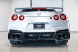 Used 2024 Nissan GT-R Premium w/ Premium Interior Package image 5