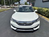 Used 2017 Honda Accord EX-L image 2