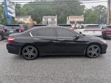 Used 2017 Honda Accord Touring image 2