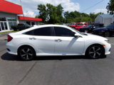 Used 2017 Honda Civic Touring image 2