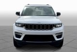 Used 2022 Jeep Grand Cherokee Limited image 3