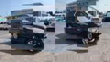 Used 2020 Chevrolet Traverse LT image 2