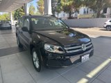 Used 2017 Volkswagen Tiguan Limited w/ Premium Package image 3