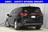 New 2025 Chrysler Pacifica Select image 2