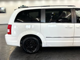 Used 2010 Chrysler Town & Country Touring Plus w/ Safetytec Group image 6