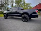 Used 2017 Toyota Tacoma SR5 image 5
