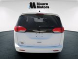 Used 2023 Chrysler Voyager LX image 4