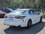 Used 2023 Toyota Camry SE image 3