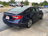 Used 2018 Honda Accord Touring image 5