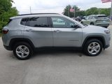 Used 2024 Jeep Compass Latitude image 6