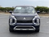 Used 2023 Mitsubishi Outlander SE Black Edition image 2