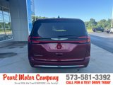 Used 2023 Chrysler Pacifica Touring-L image 5