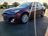 Used 2015 Toyota Avalon XLE Premium image 2